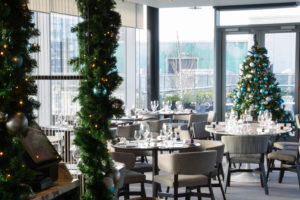 christmas decoration at crafthouse rooftop restaurant